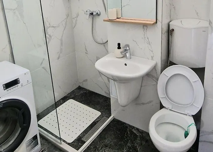 דירה Niki מנגליה